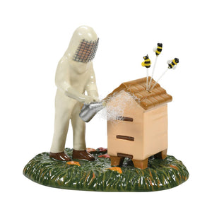 Department 56 Halloween Calming The Bees Accessory